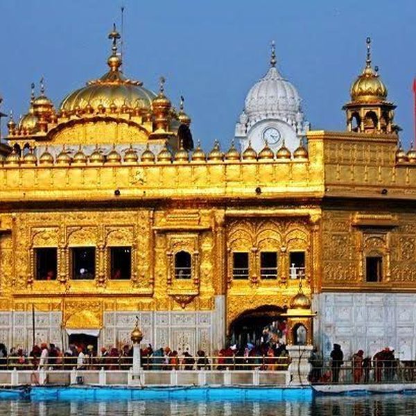Historical Place Golden Temple Essay Examples
