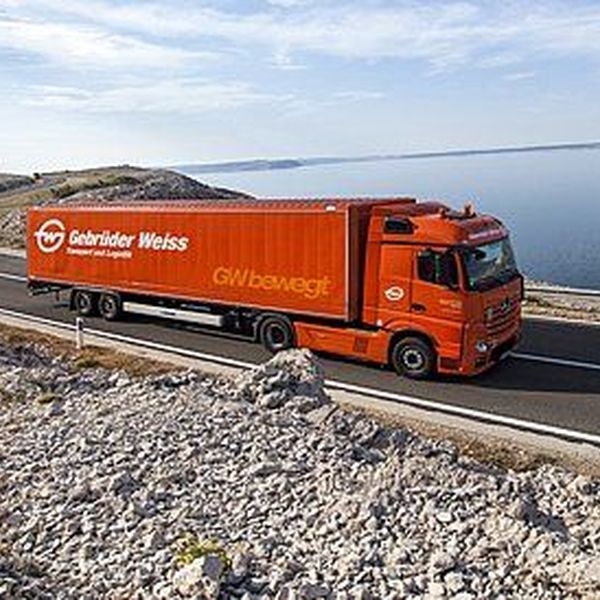 Land Transport Essay Examples