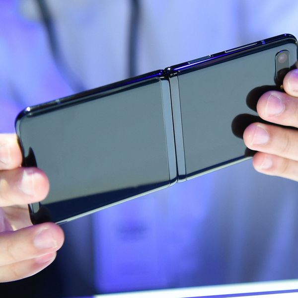 My Mobile Phone Essay Examples