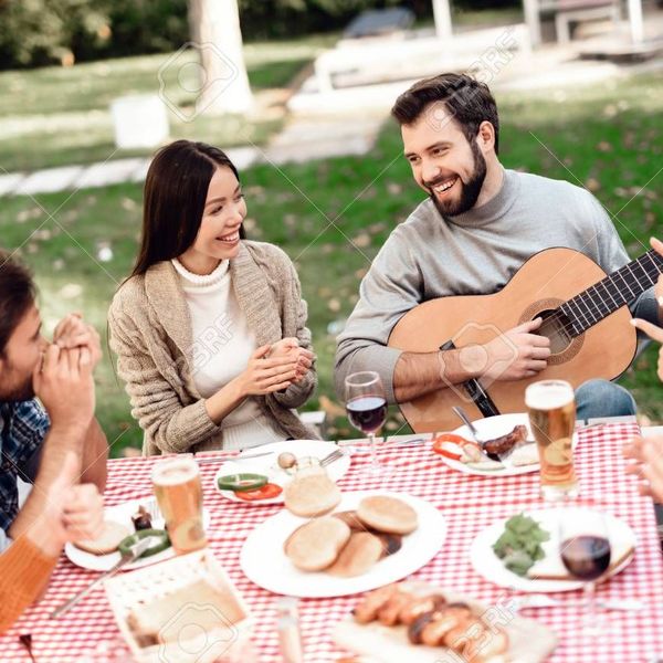 Picnic With Friends Essay Examples