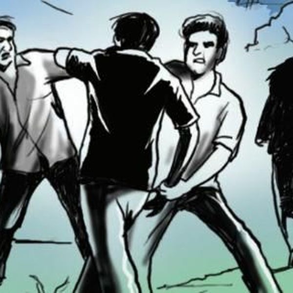 Street Quarrel Essay Examples
