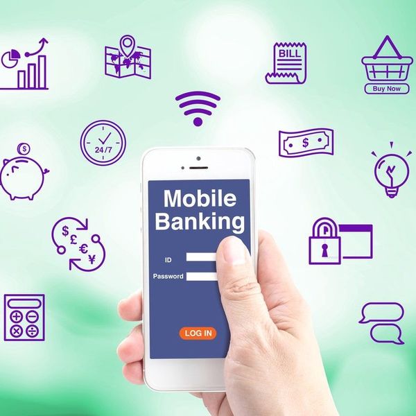 Technology In Banking Essay Examples