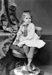 what disaster befalls the twain family what disaster befalls the twain family